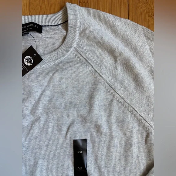 •NWT•Banana Republic Men’s 100% Merino Wool SweaterGreyXXL